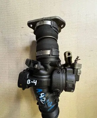 Citroen C4 I Throttle valve 9660030480 25365285