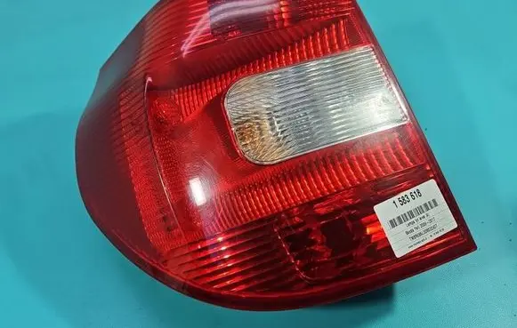 Skoda Yeti (5L) Rear/tail lights 5L0945095 IMPRK1583618