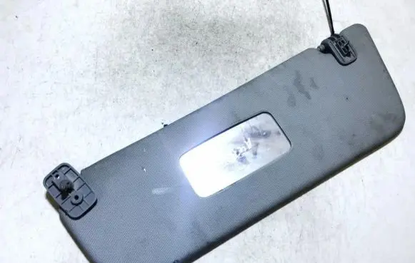 Chevrolet Tacuma Sun visor