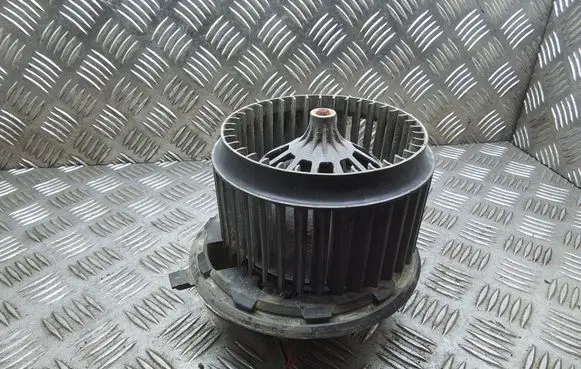 Volkswagen Multivan T5 Heater fan/blower 17360059