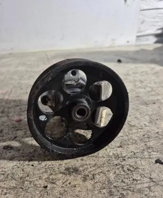 Nissan Primera Power steering pump 820010082 8200096704