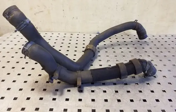 Volkswagen Polo V 6R Engine coolant pipe/hose 6R0122101P