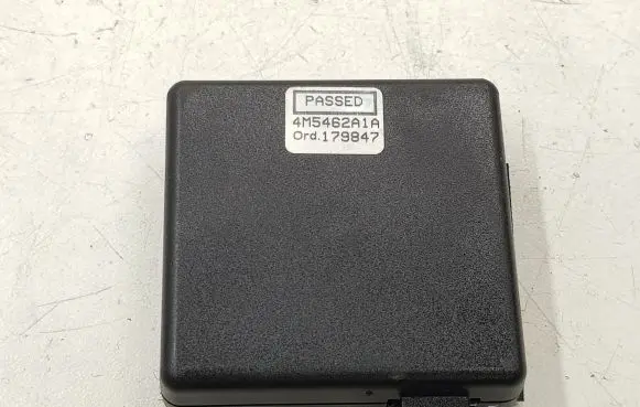 Mitsubishi Outlander Alarm control unit/module 4M5462A1A