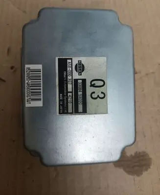 Nissan Navara D40 Gearbox control unit/module 330845X02C