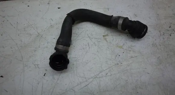 BMW X5M E70 Engine coolant pipe/hose 7557185