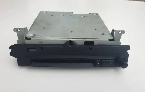 BMW 5 E60 E61 CD/DVD changer 6950813 652147667505 6511GR07667505