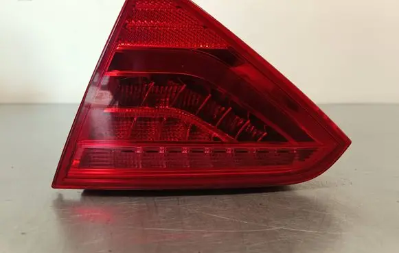 Audi A5 Sportback 8TA Tailgate rear/tail lights 8T0945094C AU484PAZ2 21200206