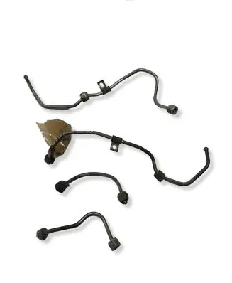 Mitsubishi Outlander Fuel injector supply line/pipe 