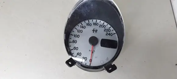 Alfa Romeo 156 Speedometer (instrument cluster) 60653706 6160349908