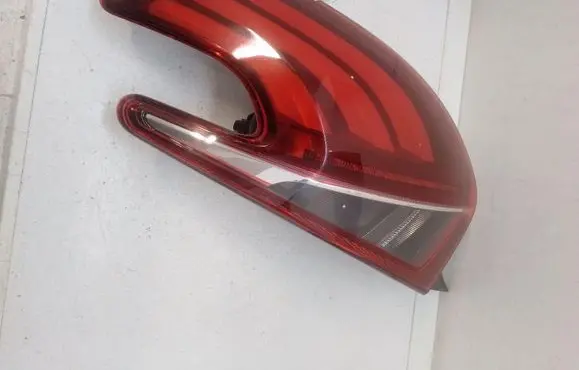 Peugeot Partner Rear/tail lights 9810343080