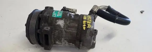 Opel Signum Air conditioning (A/C) compressor (pump) 13147264