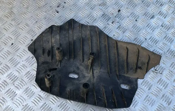 BMW 2 F22 F23 Rear underbody cover/under tray 6796137