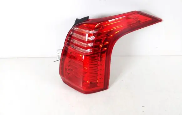 Peugeot 5008 Rear/tail lights 9672666680