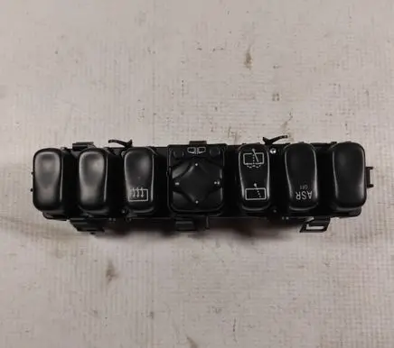 Mercedes-Benz A W168 Windscreen/window heater switch 1688203610