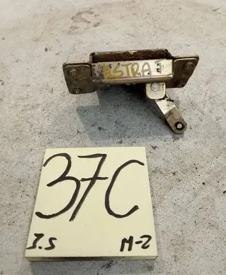Opel Astra F Tailgate/trunk/boot lock/catch/latch 90381891
