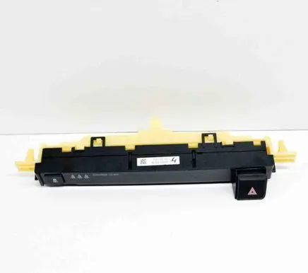 Toyota RAV 4 (XA40) A set of switches 8395042270 022300003