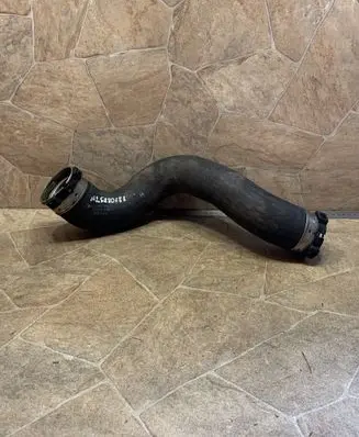 Mercedes-Benz SLK R172 Intercooler hose/pipe A1725280182