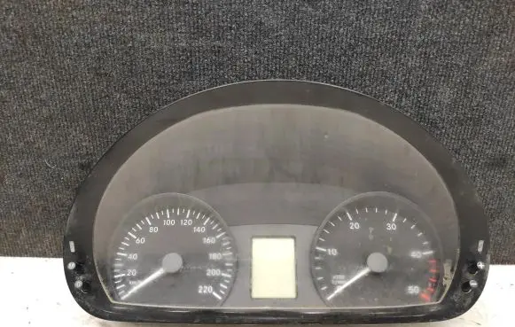 Mercedes-Benz Vito Viano W639 Speedometer (instrument cluster) A6399001100 402941003 111230507