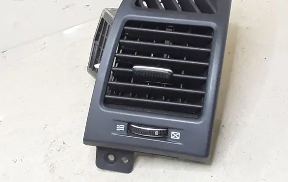 Hyundai Santa Fe Dashboard side air vent grill/cover trim 974802B900