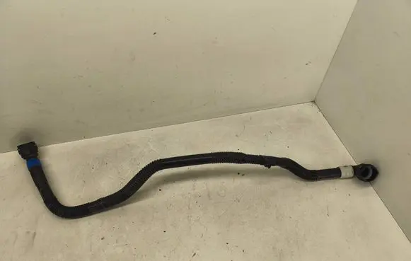 Tesla Model Y Engine coolant pipe/hose 153012900B