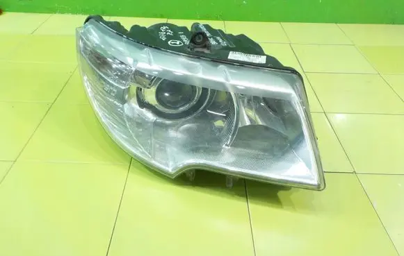 Skoda Superb B6 (3T) Headlight/headlamp 3T2941016E