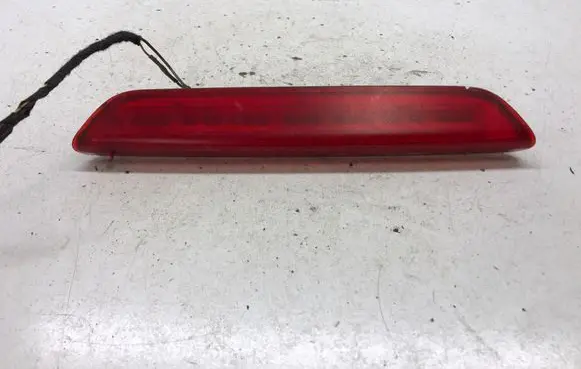 Skoda Octavia Mk2 (1Z) Third/center stoplight 1Z9945097C
