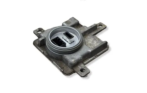 Audi A7 S7 4G Headlight ballast module Xenon 8K0941597E
