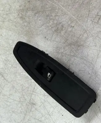 BMW 1 F20 F21 Electric window control switch 9208107