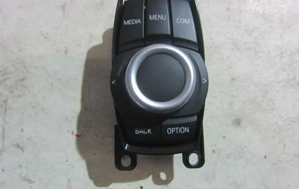 BMW X3 G01 Multifunctional control switch/knob 7943540