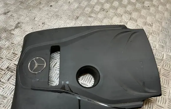 Mercedes-Benz E W213 Engine cover (trim)