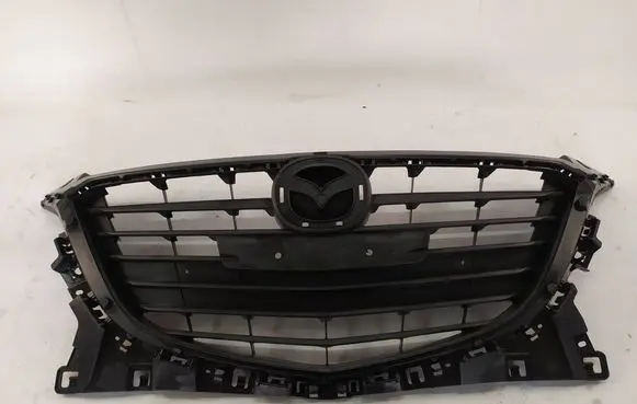 Mazda 3 III Front grill BJS750712 KP090 T25S20