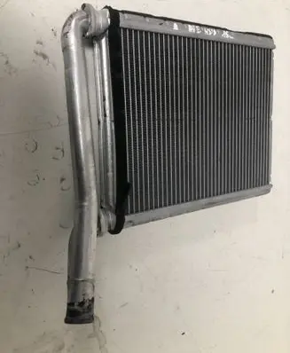 Toyota Avensis T270 Heater blower radiator