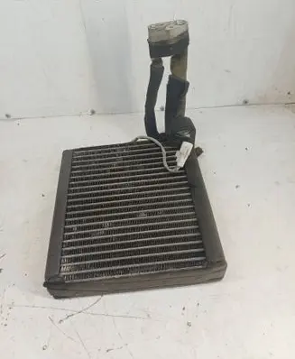 Air conditioning (A/C) radiator (interior)