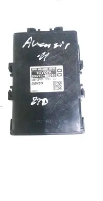 Toyota Avensis T270 Other control units/modules 8969005040