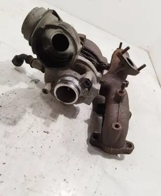 Volkswagen Touran I Turbo 038253016k gt164gv