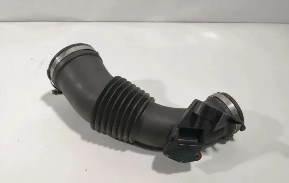 Audi A5 Sportback 8TA Air intake duct part 059129627L ZSB059129615F ETX446301