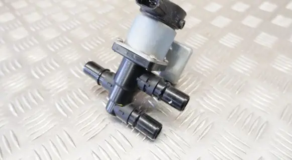 Hyundai Ioniq 5 Electric auxiliary coolant/water pump 375W3GI010