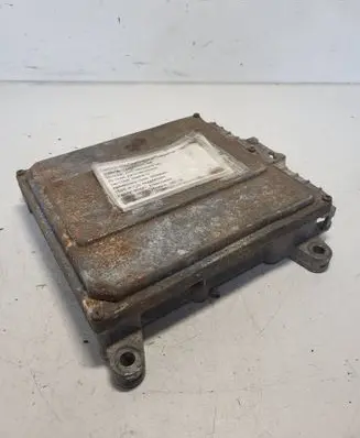 Iveco Daily 35 - 40.10 Engine control unit/module 0281001537