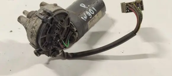Mercedes-Benz Sprinter W901 W902 W903 W904 Wiper motor A9018200081 0390241345
