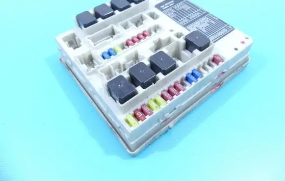 Nissan Micra Fuse box set 284B7AX620 IMPRK1347076