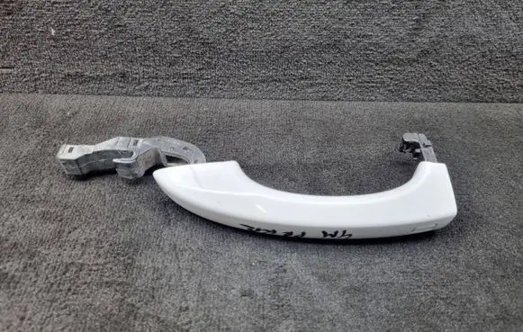 Audi Q7 4M Front door exterior handle 4H0837205