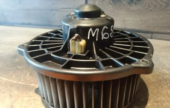 Suzuki Liana Heater fan/blower