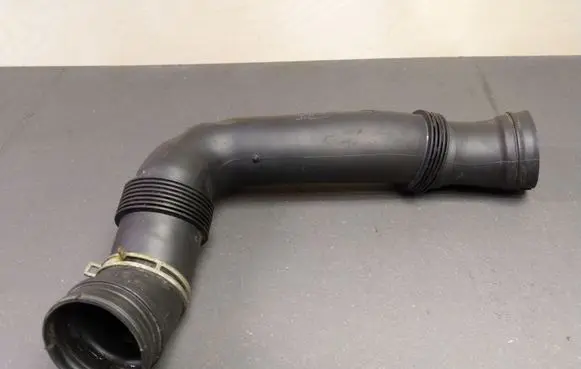 Volkswagen Golf V Brake booster pipe/hose 1K0129618AJ