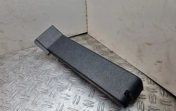 Volkswagen Eos Other trunk/boot trim element 1Q0867164C
