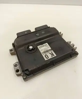 Suzuki Swift I Engine control unit/module 3392062J0 MB1123000381 062J0