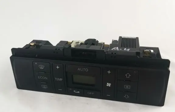 Audi A4 S4 B5 8D Climate control unit 8D0820043M
