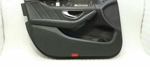 Mercedes-Benz C W205 Front door card panel trim