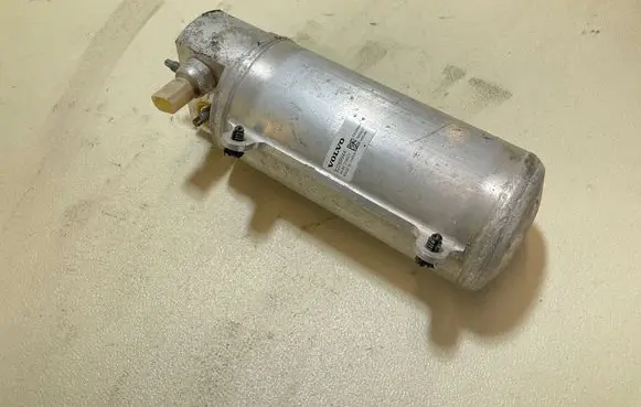 Polestar 2 Air conditioning (A/C) air dryer 32289944 AEJB921W321