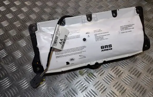 Jaguar XF Passenger airbag 8X2T9137AA 8X2T9137