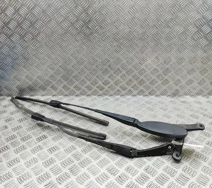 Mercedes-Benz E W238 Windshield/front glass wiper blade A2138200444 A2138205402
